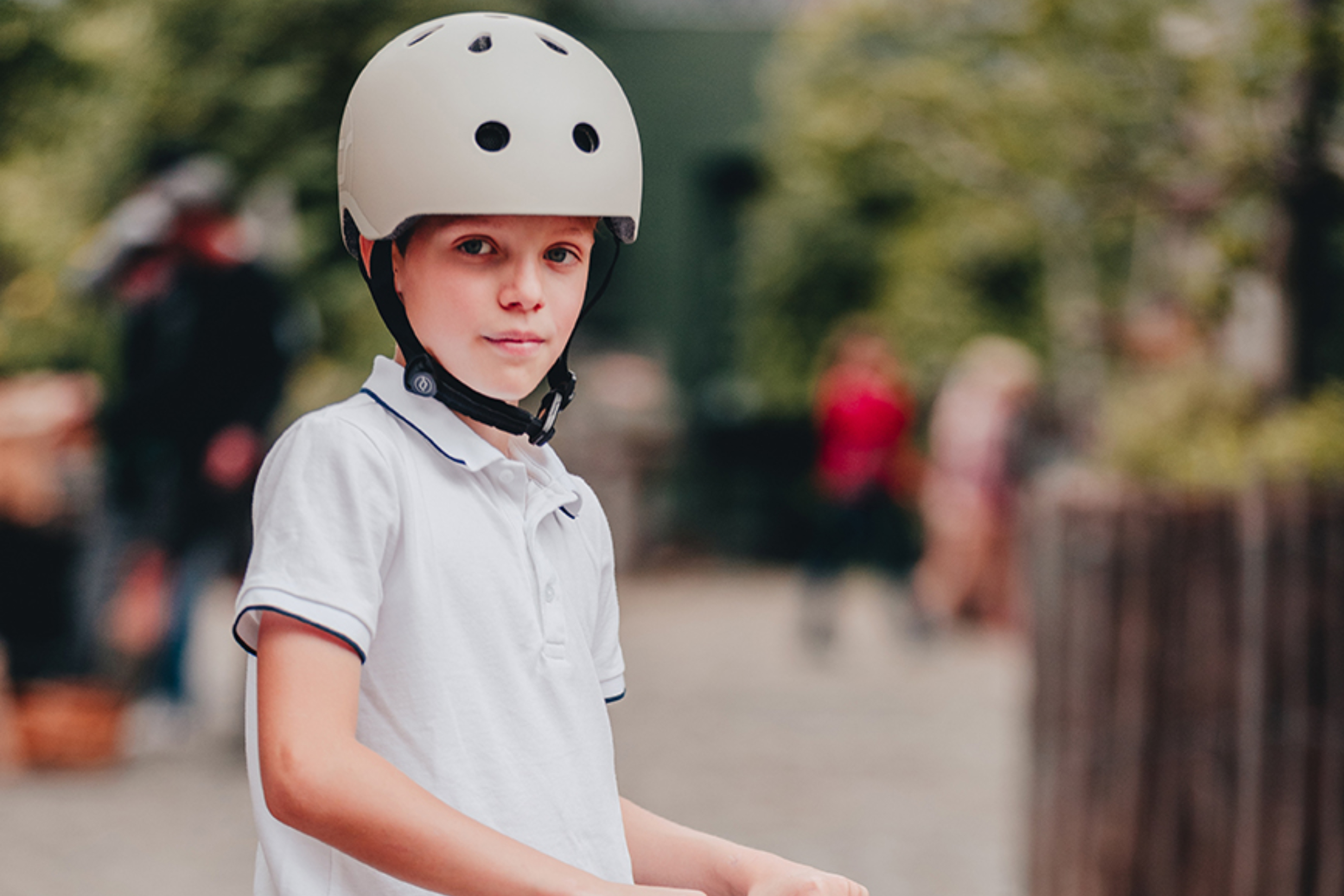 Kaski Scoot & Ride nie tylko dla najmłodszych dzieci