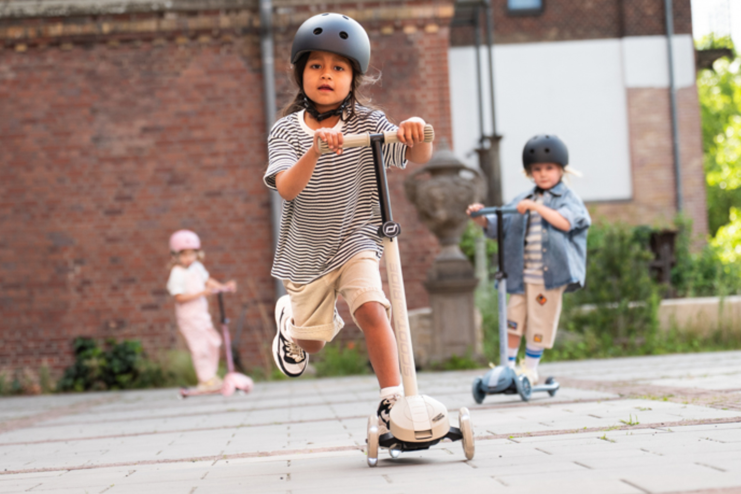 Hulajnoga jako prezent na święta dla 5-latka